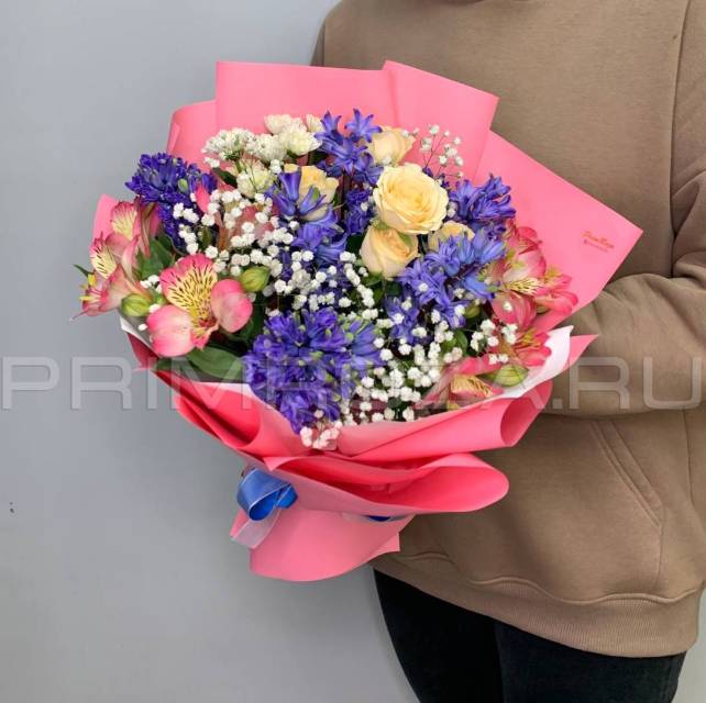 Bouquet-compliment of hyacinths #G01911