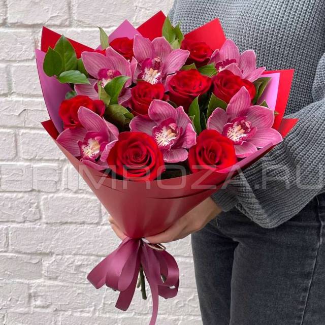 Bouquet of roses with orchids #R006012