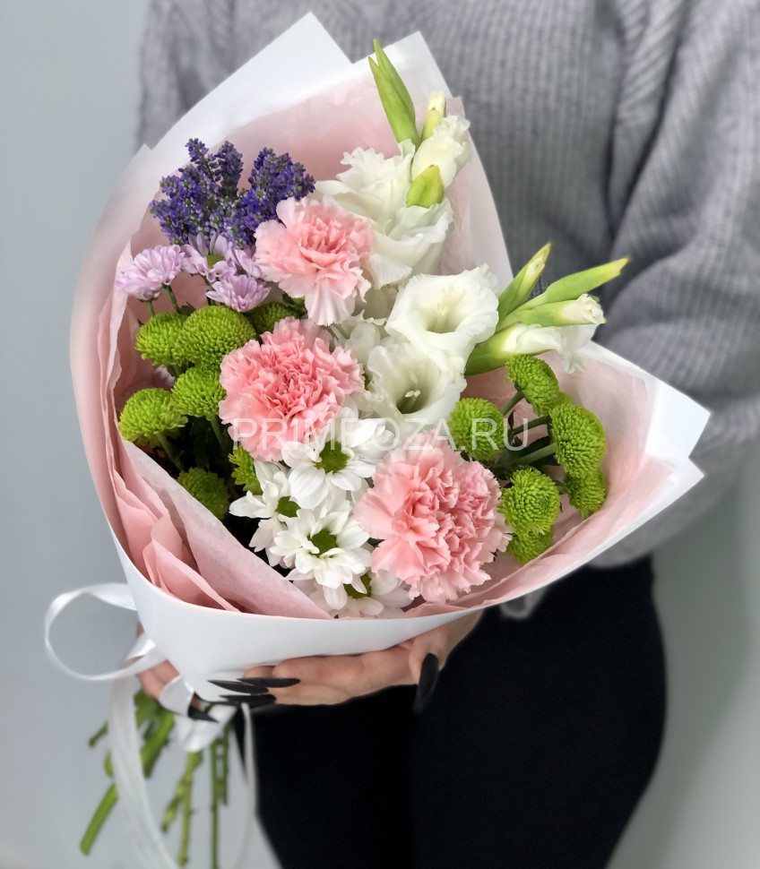 Букет с гладиолусом Flowers delivery Vladivostok