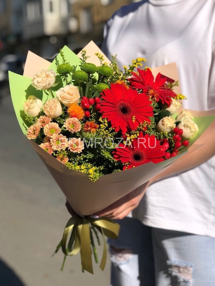 Букет с красными герберами #DM018 Flowers delivery Vladivostok