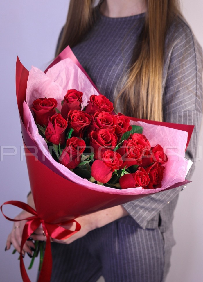 Bouquet of red roses Kenya  Flowers delivery Vladivostok