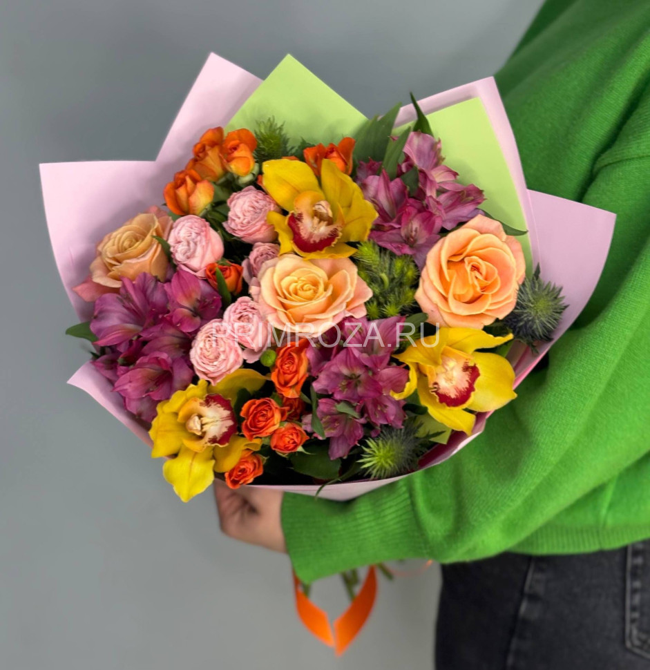 Сборный яркий букет #В1456 Flowers delivery Vladivostok