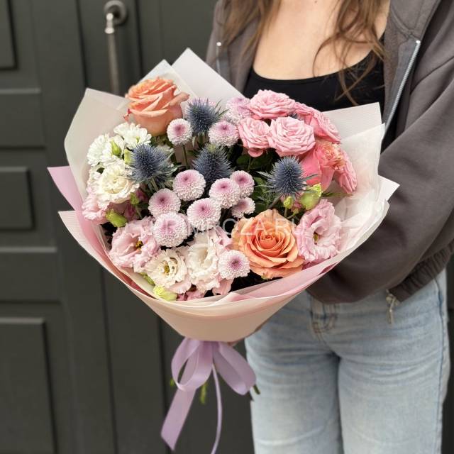 Сборный яркий букет #В1456