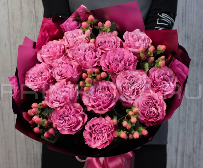 Bouquet of 15 garden roses #R3037