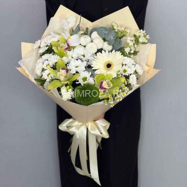 Prefabricated bouquet with gerberas #6765