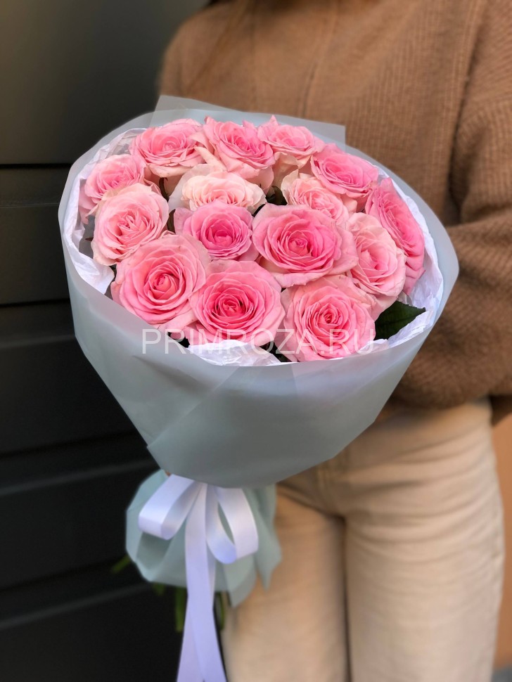 Букет из 15 нежных роз #DM004 Flowers delivery Vladivostok