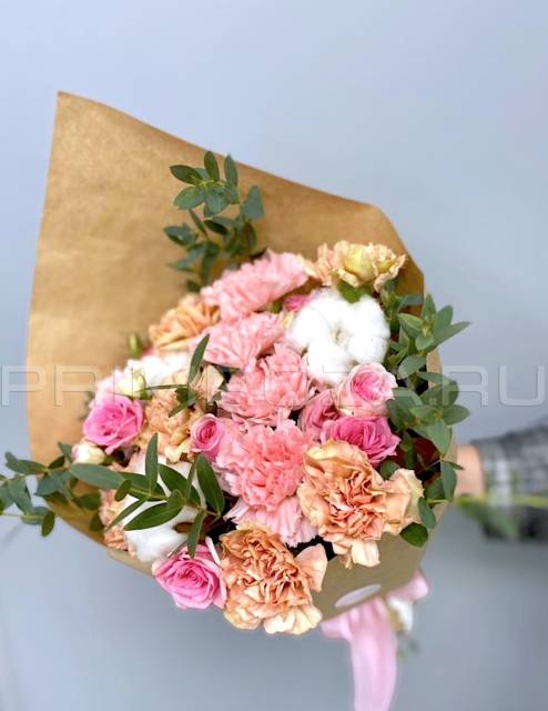 Bouquet of dianthuses #V01012