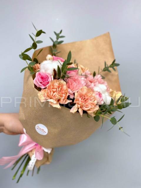 Bouquet of dianthuses #V01012