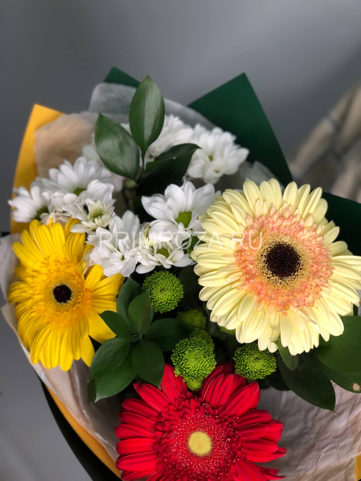 Сборный букет с герберами #А6222 Flowers delivery Vladivostok