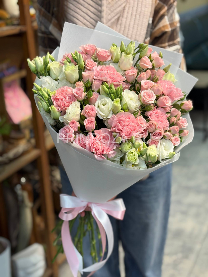 Mixed bouquet #V01013 Flowers delivery Vladivostok