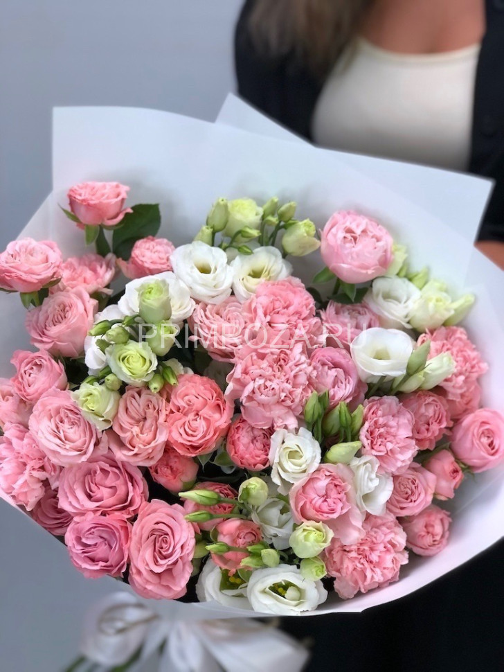 Mixed bouquet #V01013 Flowers delivery Vladivostok