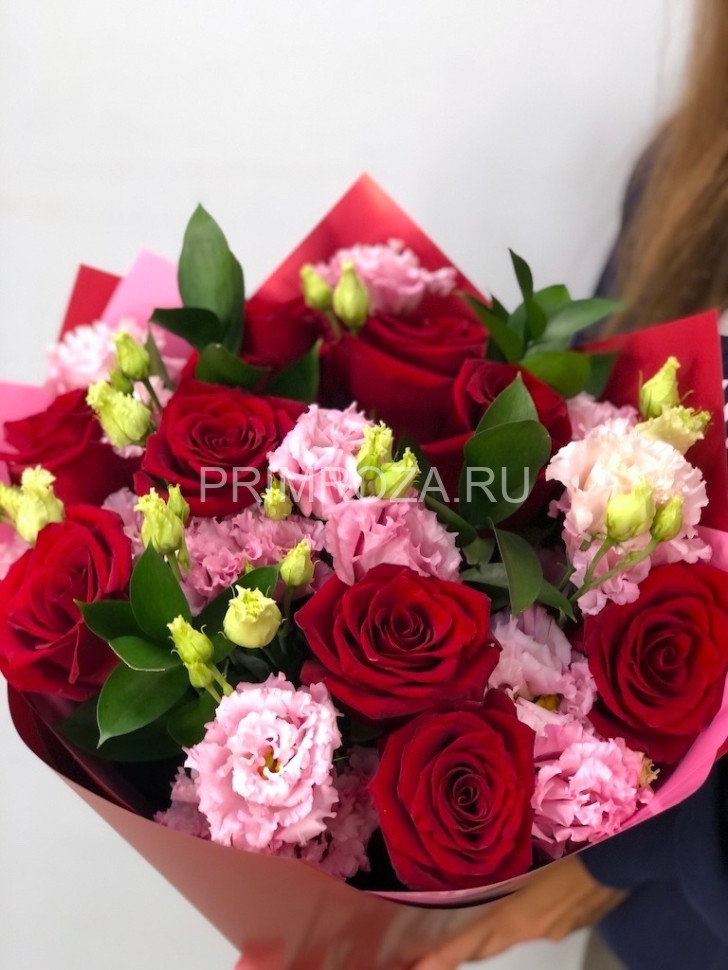 Букет из роз и эустом  #7399 Flowers delivery Vladivostok