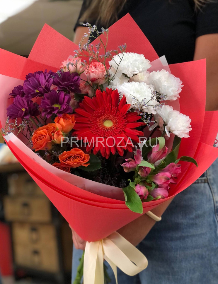 Сборный букет с герберой #А6775 Flowers delivery Vladivostok