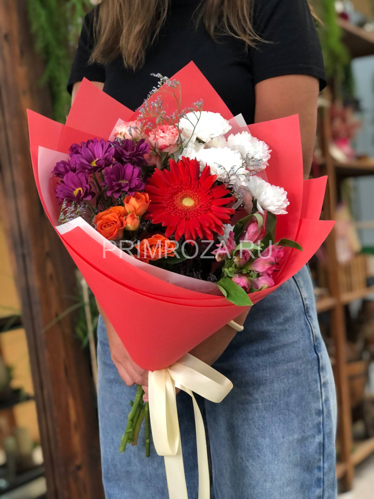 Сборный букет с герберой #А6775 Flowers delivery Vladivostok