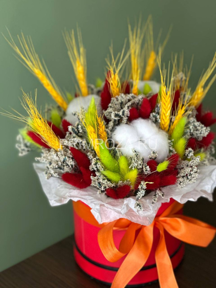 Сборный букет из сухоцветов в тубусе#S0152 Flowers delivery Vladivostok