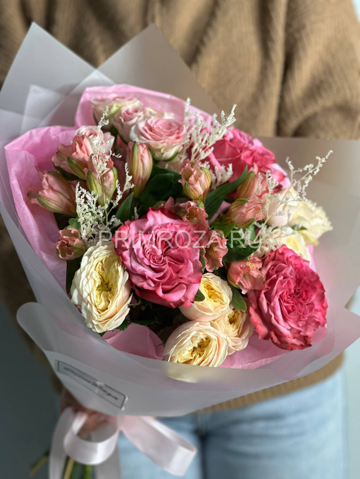 Сборный букет с пионовидной розой #А4591 Flowers delivery Vladivostok