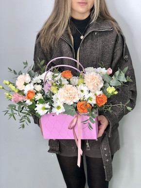 Цветочная сумочка Flowers delivery Vladivostok
