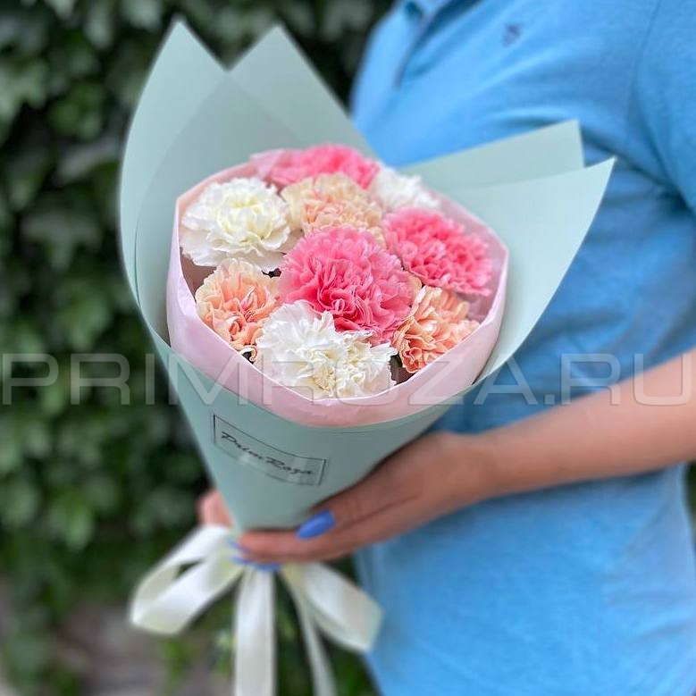 Monobucket of dianthuses #G6445 Flowers delivery Vladivostok