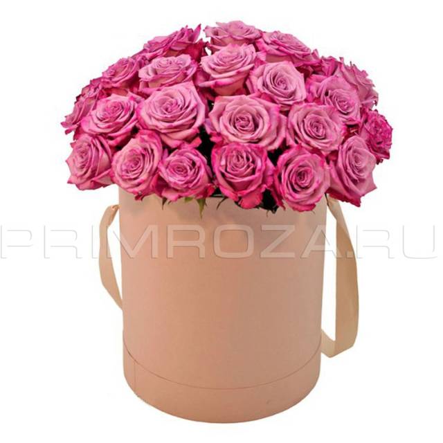  Bouquet of roses in a hat box #C4