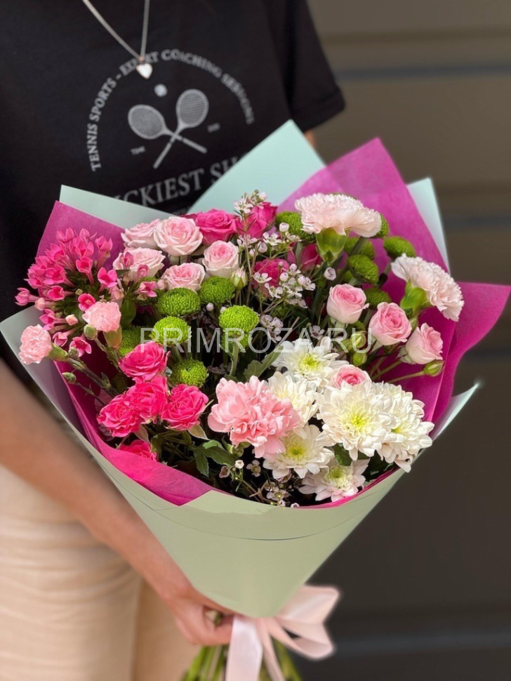 Букет-ассорти с бувардией  Flowers delivery Vladivostok