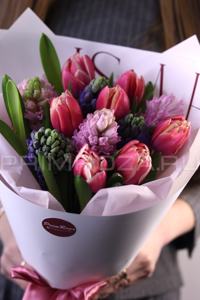 Assorted peony-shaped tulips 