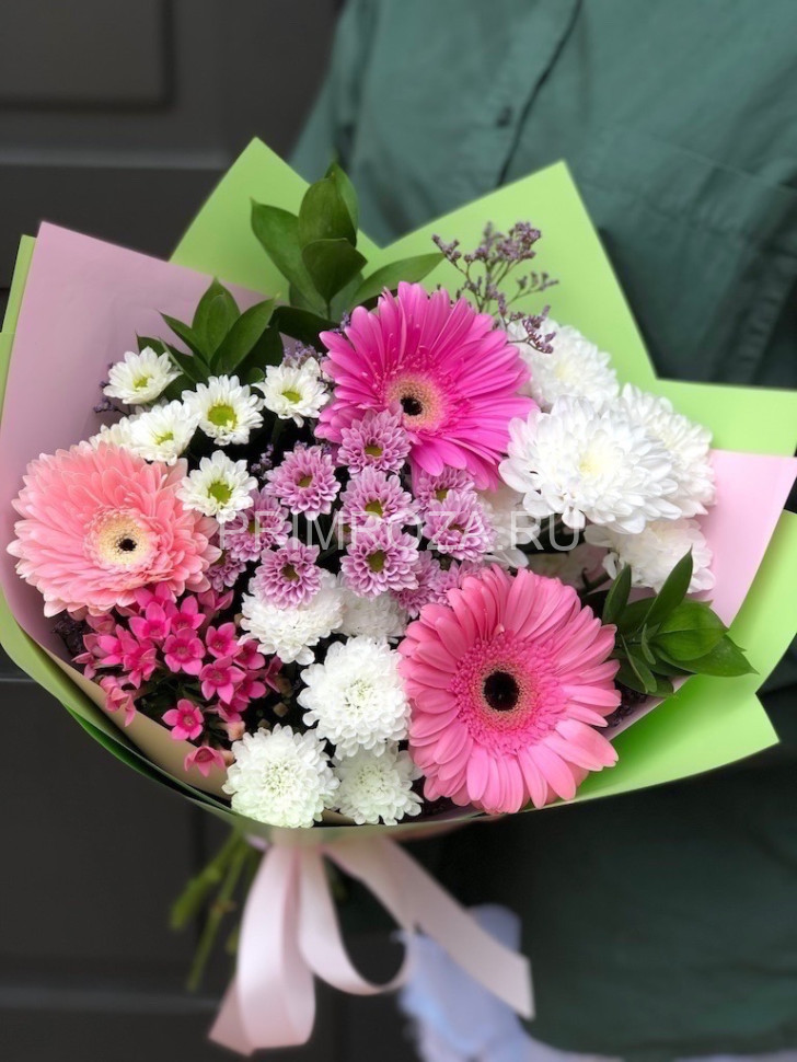 Букет- ассорти с герберами #6665 Flowers delivery Vladivostok