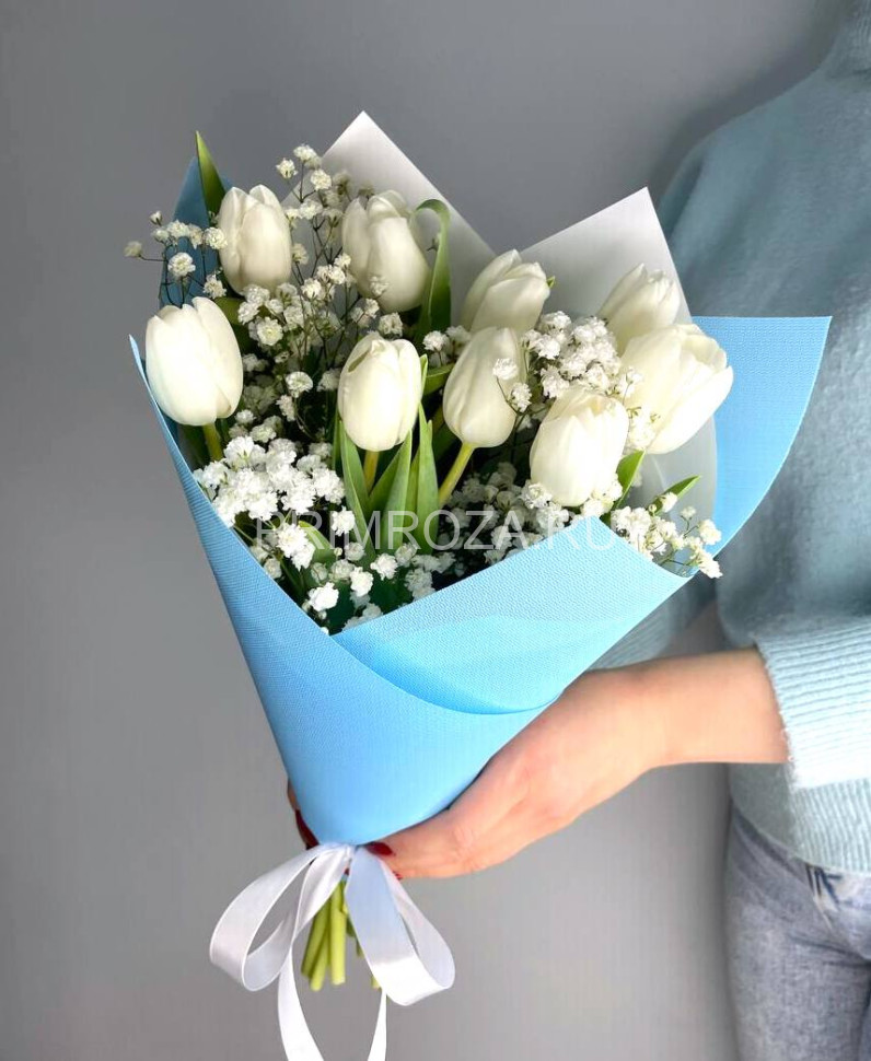 #M05 Букет из тюльпанов и гипсофилы   Flowers delivery Vladivostok