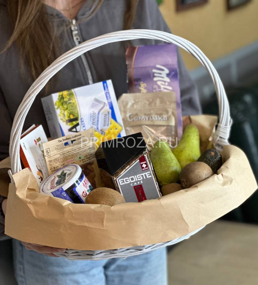 Gift basket #F003 Flowers delivery Vladivostok