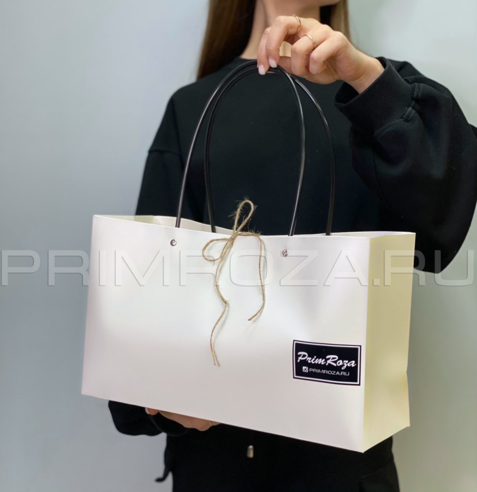 Vase-tube (glass) in a gift bag Flowers delivery Vladivostok