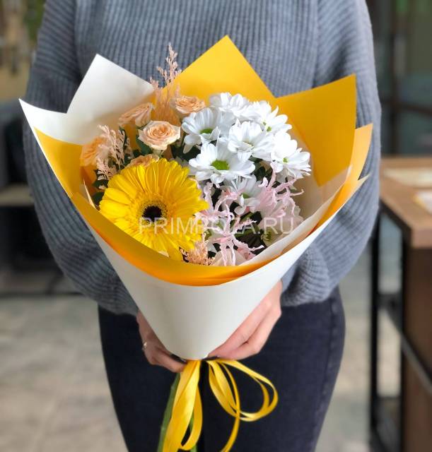 Сборный букет "Солнечный"