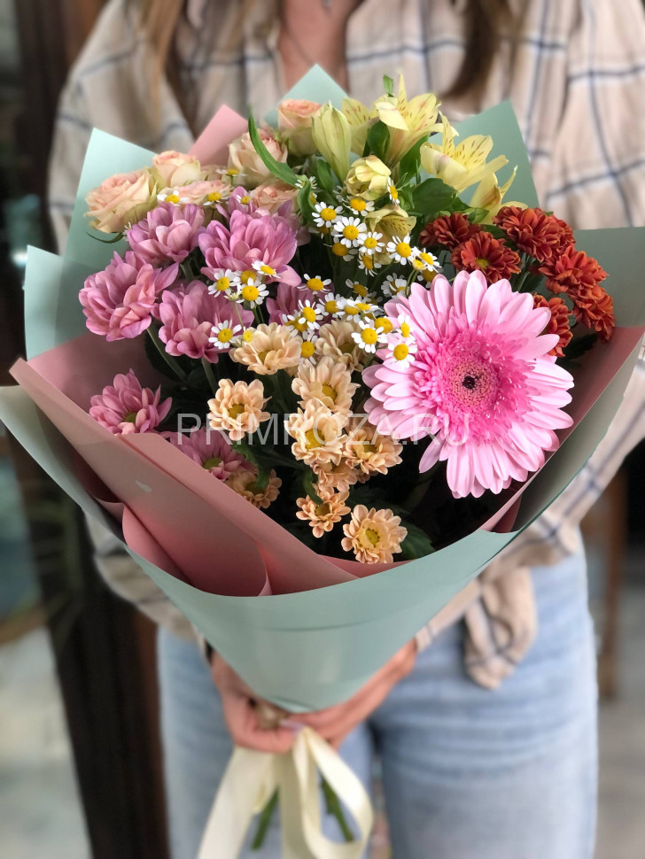 Букет с герберой Flowers delivery Vladivostok