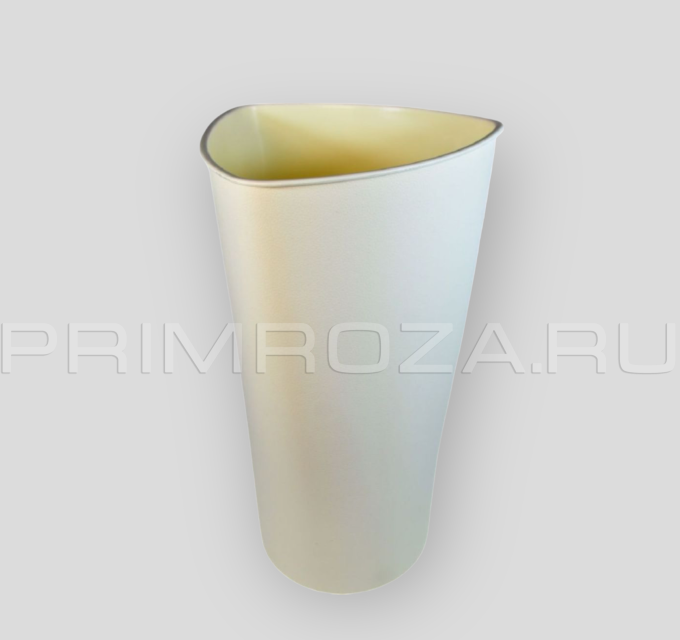 Milk plastic vase (XL)