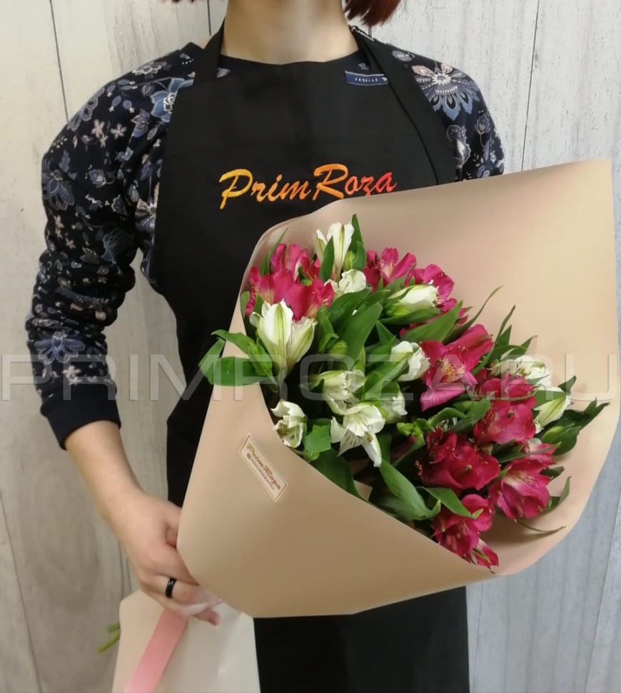 A mix of alstroemeria  Flowers delivery Vladivostok