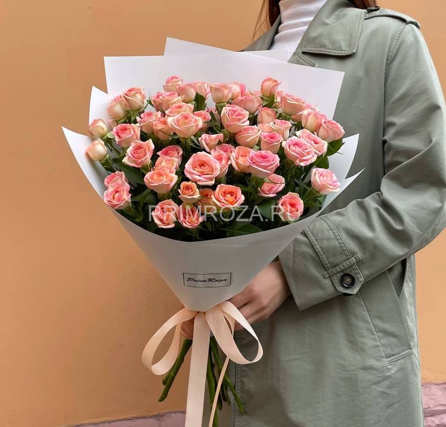 #М09 Букет кустовых роз 