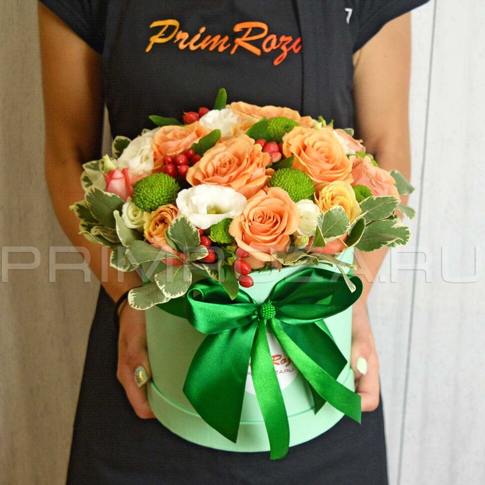 Cuts in A decorative box#1371 Flowers delivery Vladivostok