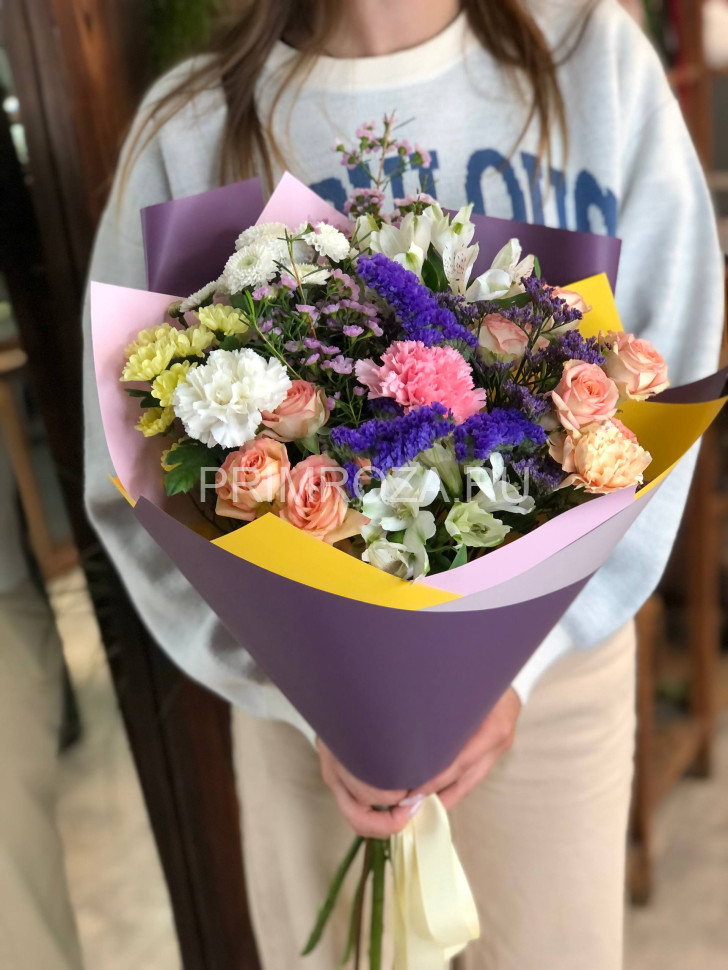 Букет- ассорти #6345 Flowers delivery Vladivostok