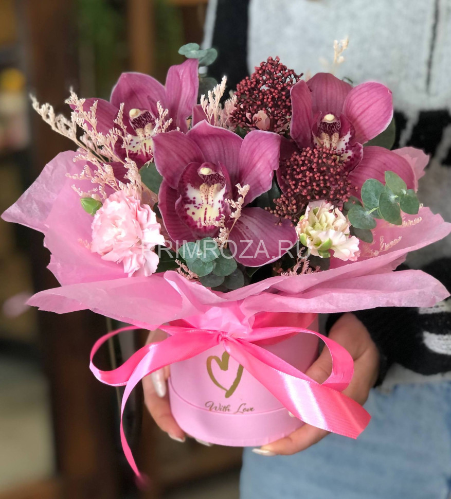 Композиция с орхидеей в коробке #А0099 Flowers delivery Vladivostok