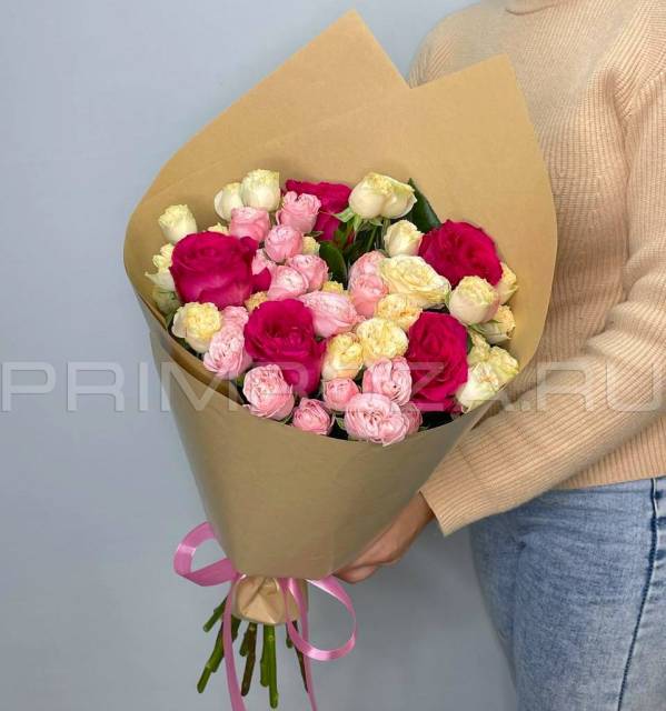 Bouquet of Bush roses roses #R00593