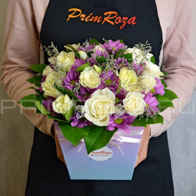 Bouquet in decorative box #A7811