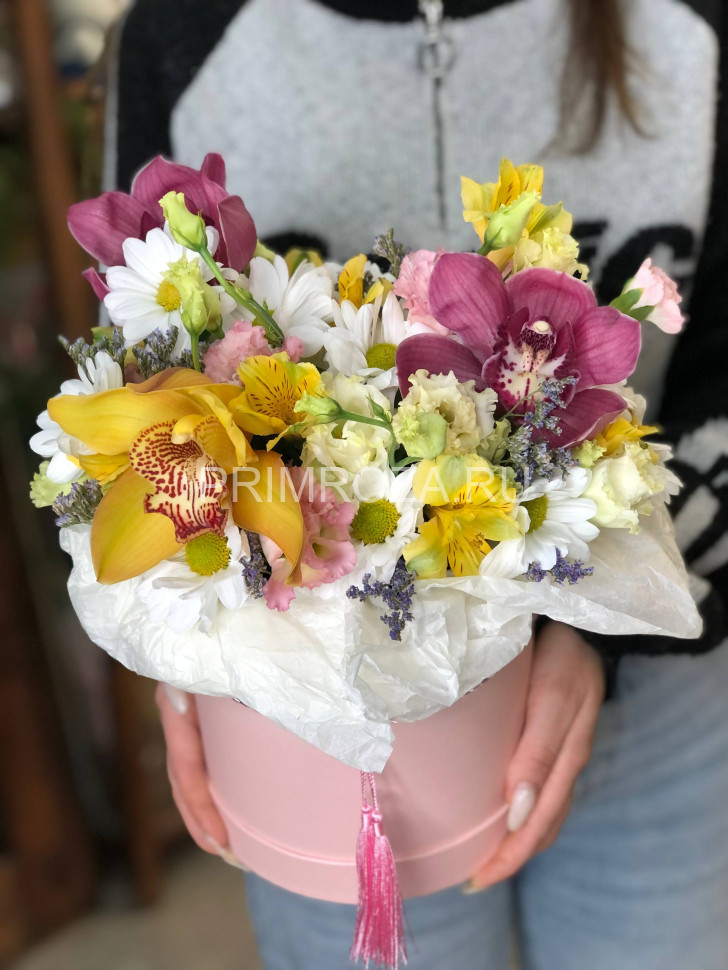 Композиция с орхидеей в коробке #А0033 Flowers delivery Vladivostok