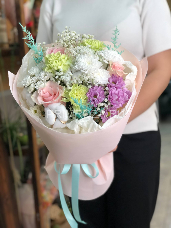 Букет- ассорти с хлопком #6347 Flowers delivery Vladivostok
