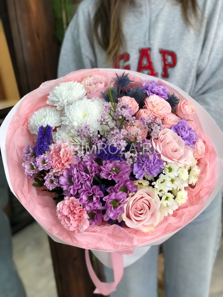 Букет- ассорти с пионовидной розой #6351 Flowers delivery Vladivostok