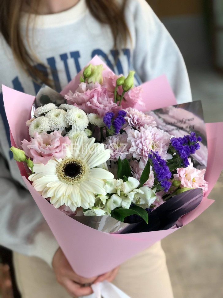 Assorted bouquet with gerbera #6352 Flowers delivery Vladivostok