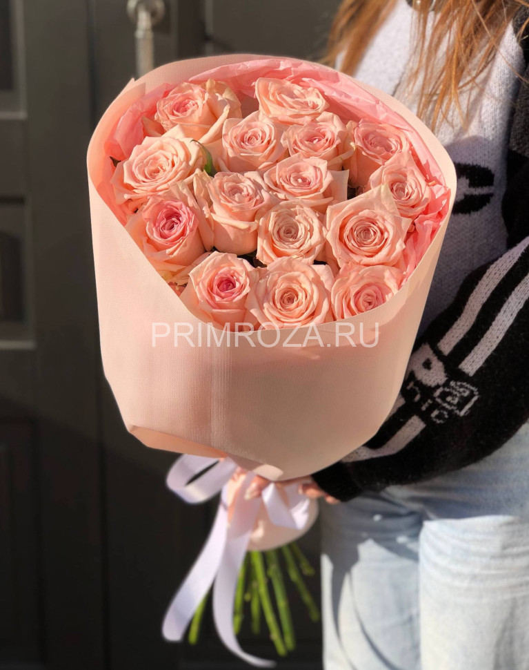 Букет из 15 розовых роз  Flowers delivery Vladivostok