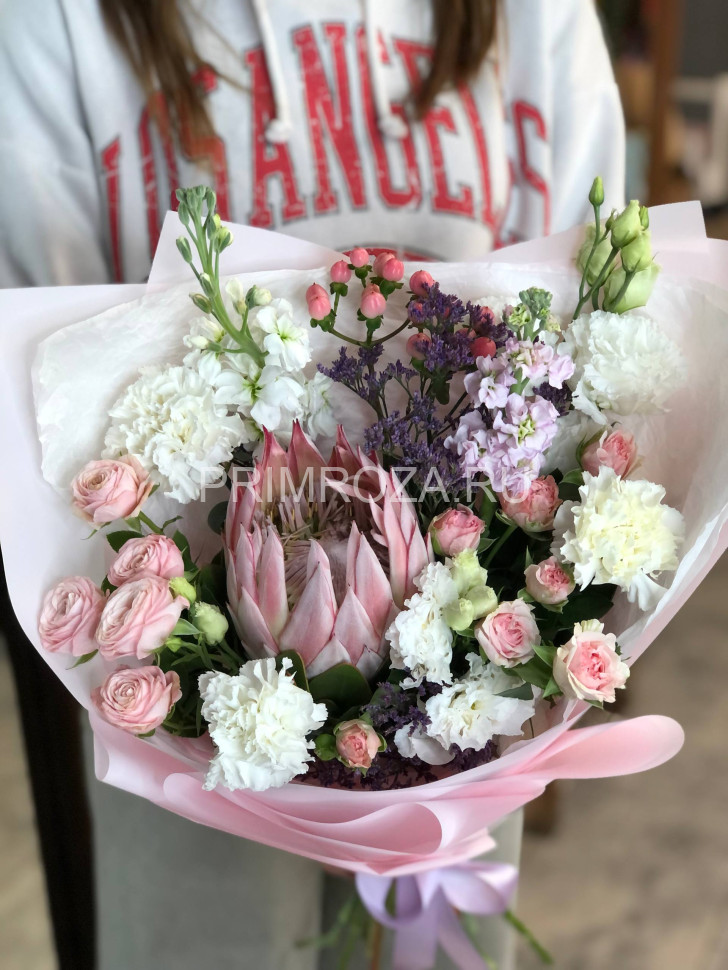 Экзотический букет с протеей #6353 Flowers delivery Vladivostok