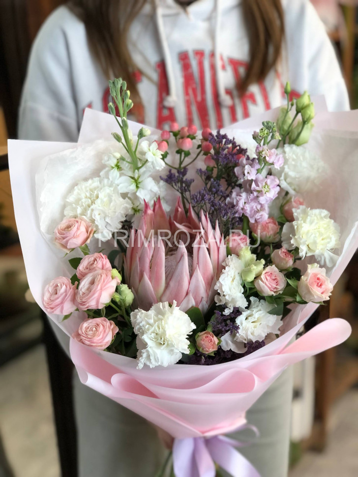 Экзотический букет с протеей #6353 Flowers delivery Vladivostok