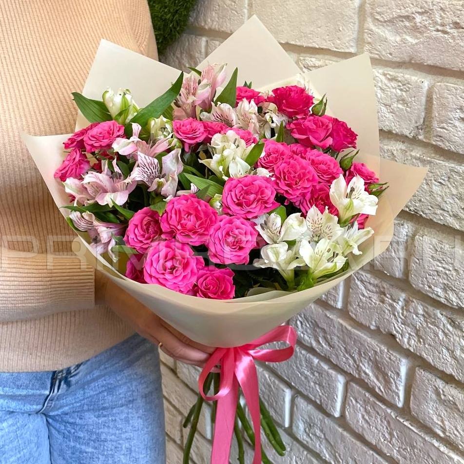 Bouquet of bush roses and alstroemeria #O1521 Flowers delivery Vladivostok