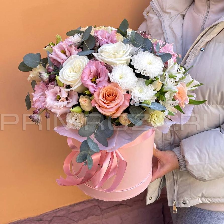 Composite composition in a decorative box #A1458 Flowers delivery Vladivostok
