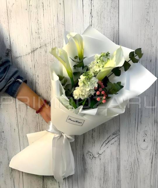 Prefabricated bouquet with calla lilies #K95463