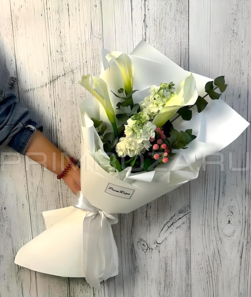 Prefabricated bouquet with calla lilies #K95463 Flowers delivery Vladivostok